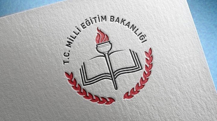 Tüm Türkiye'de eğitim öğretime ara