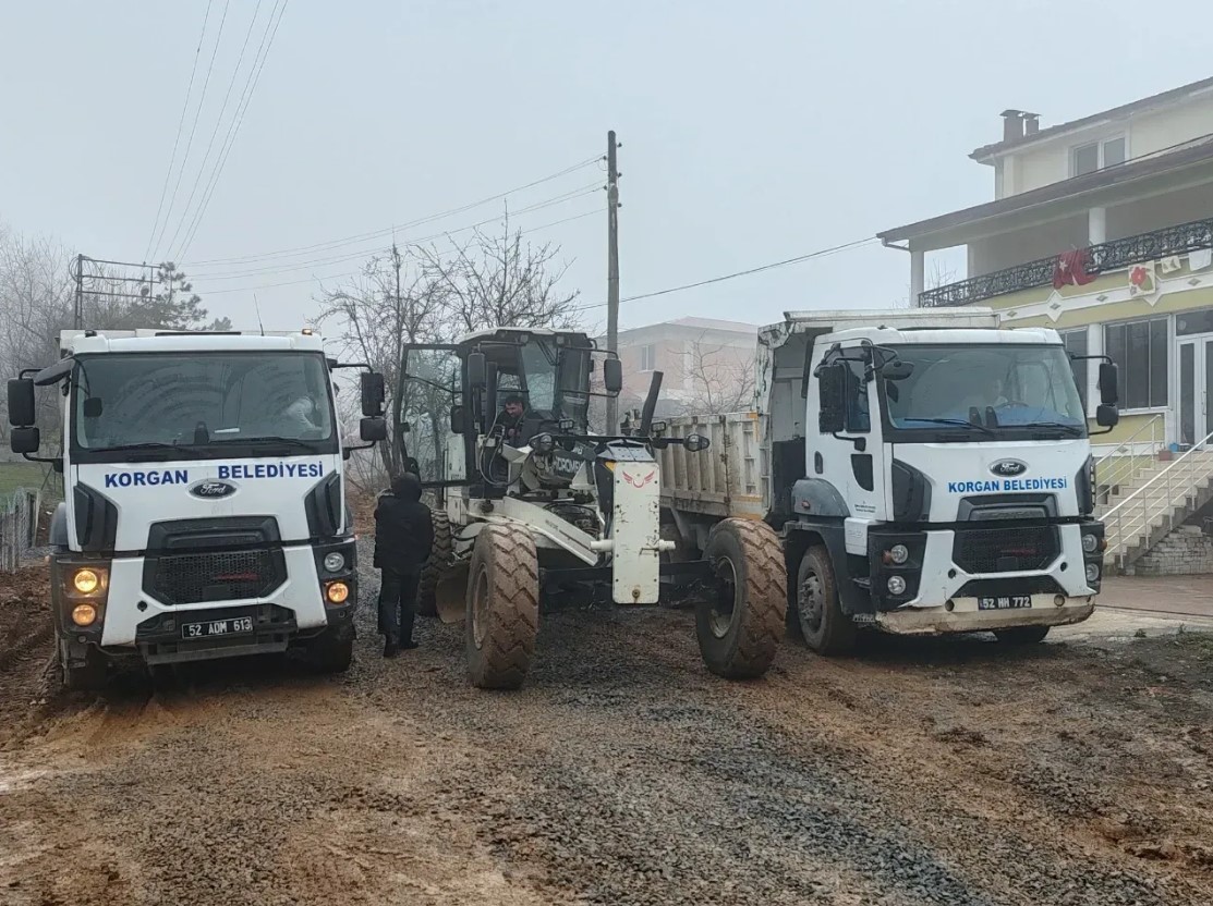 Korgan Belediyesi, Doğalgaz Tesisi Yol Bakım Çalışmalarını Başlattı