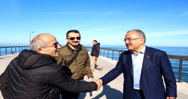 AK Parti'li Hilmi Güler, Seçim Çalışmalarını Sürdürüyor