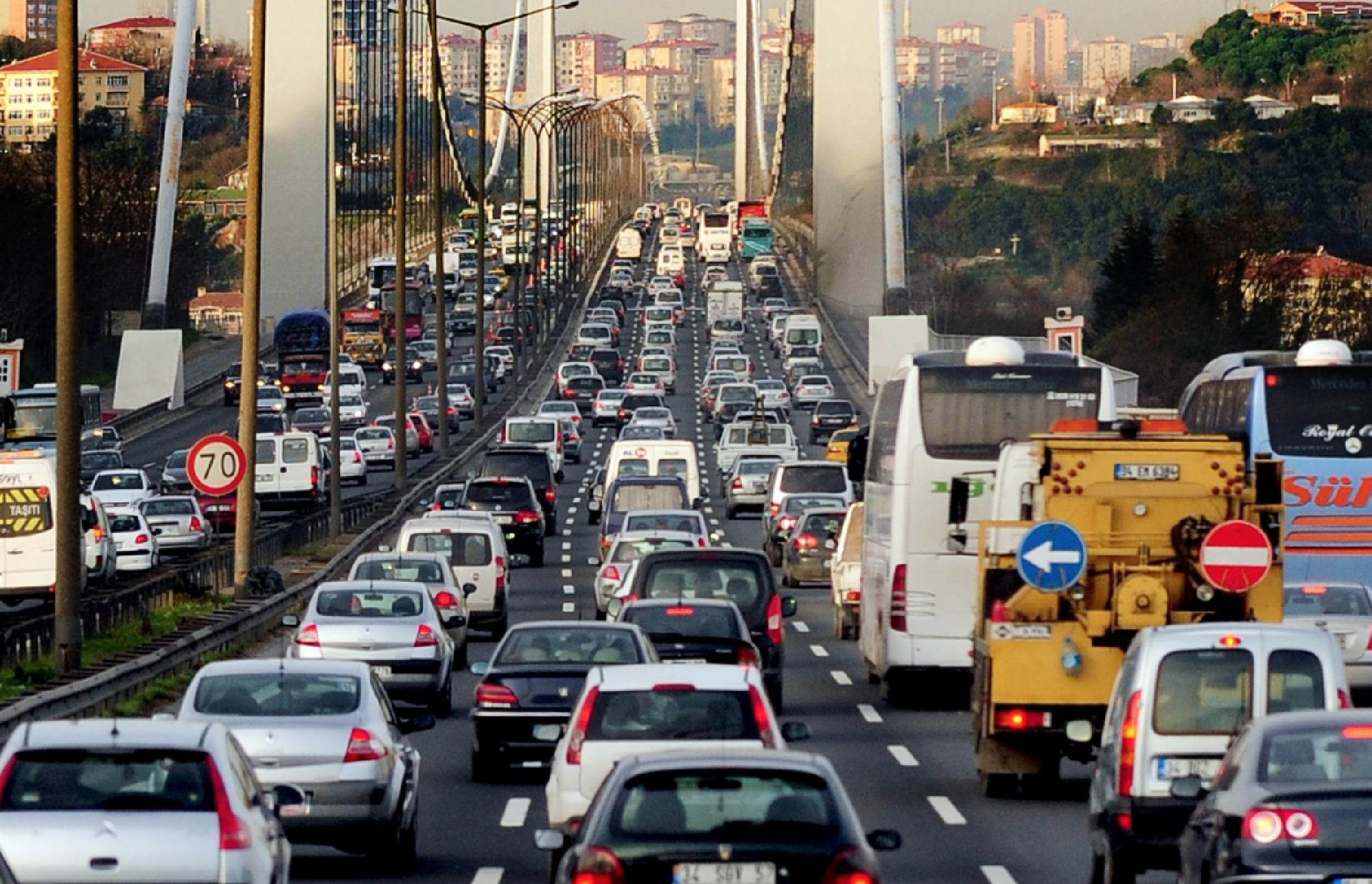 İstanbul da pazar günü trafiğe dikkat