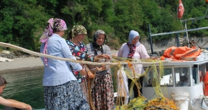 Deniz bizim yerimiz 