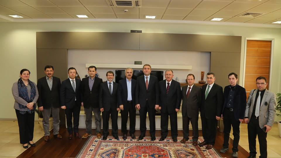 Ordu Hizmet Birliği Vakfı tarafından Selim TEMURCİye hayırlı olsun ziyareti.