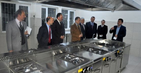 Aşçılık Programı Öğrencileri İşi Mutfağında Öğrenecekler