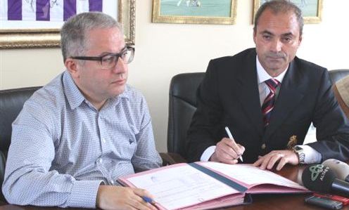 Erkan Sözeri imzayı attı..