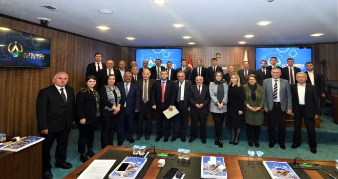 ALTINORDU BELEDİYE MECLİSİ YENİ DÖNEM İLK TOPLANTISI YAPILDI