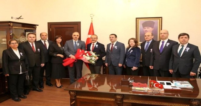 Vali Yavuz: "Vatandaşlığın Ölçüsü Vergi Vermekle Başlar"