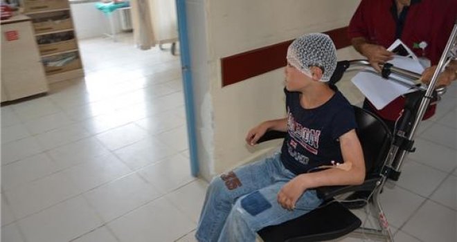 Aybastı'da tarım aracı devrildi: 2 yaralı