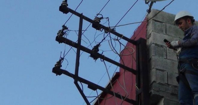 Elektrik Akımına Kapılan İşçi Hayatını Kaybetti!