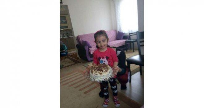 Kazada Ölen Kız Çocuğu Toprağa Verildi